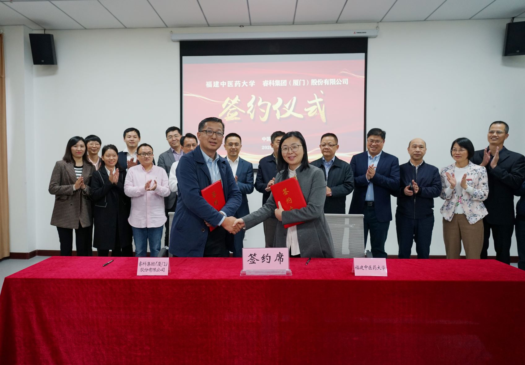 11压缩.JPG 壹号娱乐